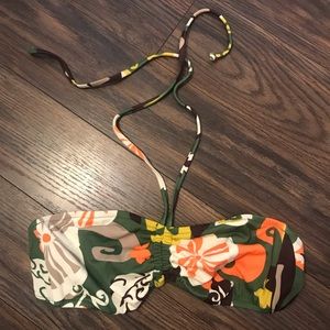 🎉 5x HP 🎉 J. Crew Bikini halter bikini top swim swimsuit bathing suit